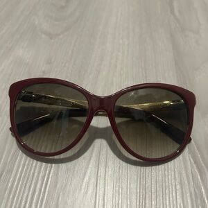 Gucci sunglasses woman